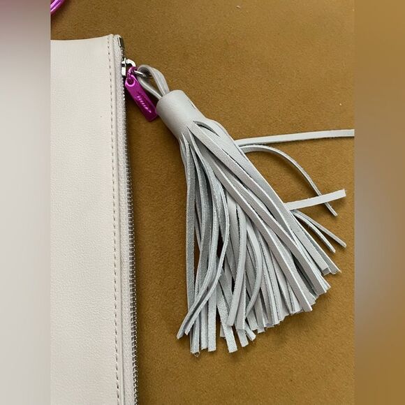 Thacker Nolita Leather Wristlet Cream & Pink - Picture 4 of 10